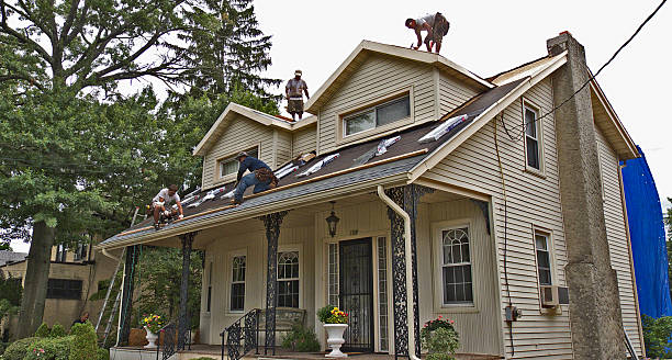 Quick and Trustworthy Emergency Roof Repair Services in Moundridge, KS