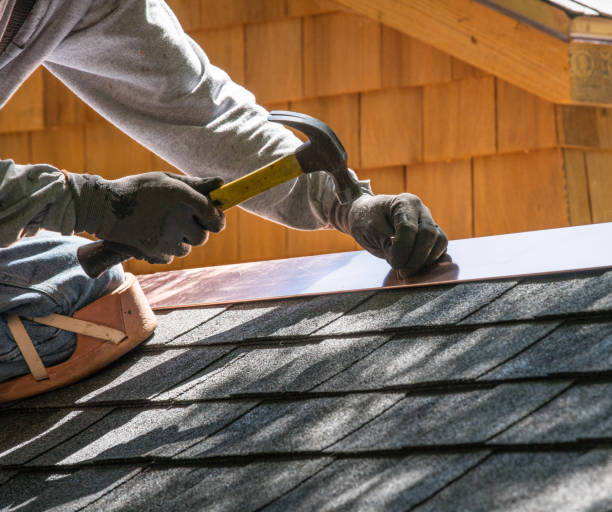 Best Roof Maintenance Services  in Moundridge, KS